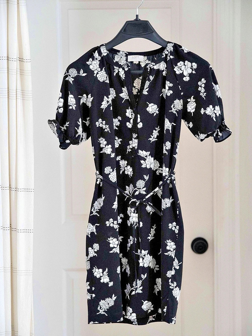 LOFT Outlet Floral Midi Dress- Black & White- XXS- Like New